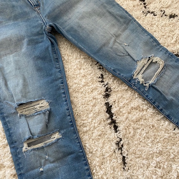 NWT! A&F Ultra High Rise Super Skinny Jeans - Picture 3 of 7